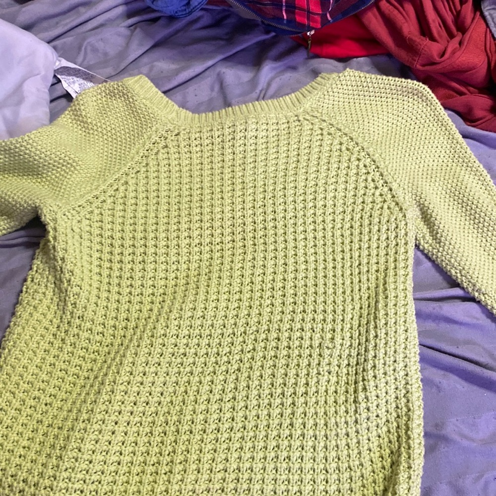 Light green sweater